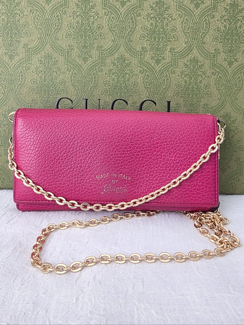 Auth Gucci Swing Calfskin Pink Wallet